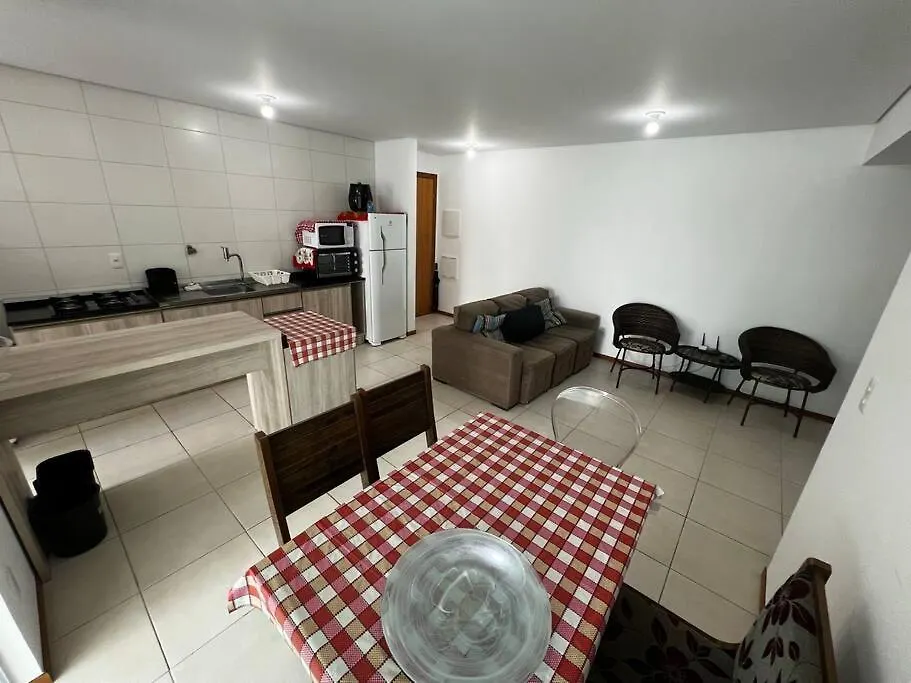 Home Club , Frente Mar Piçarras 0*,